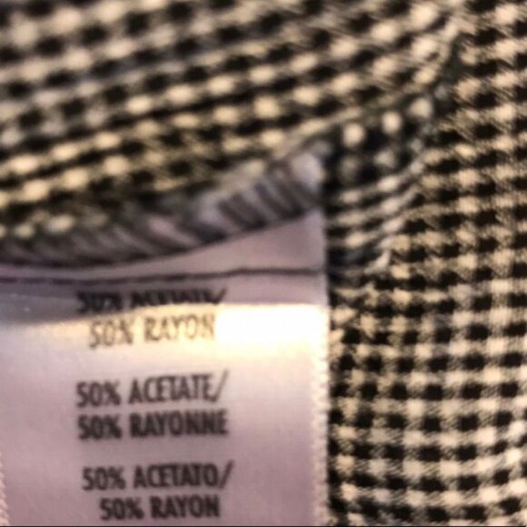 August Max Woman Size XS Top - Picture 7 of 8